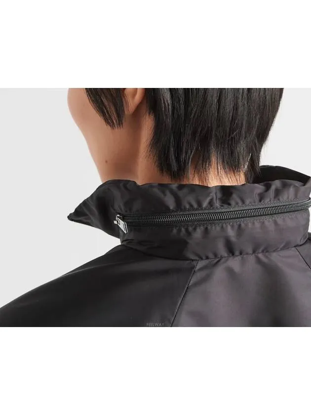 292022 1WQ9 F0002 Re Nylon Rain Jacket