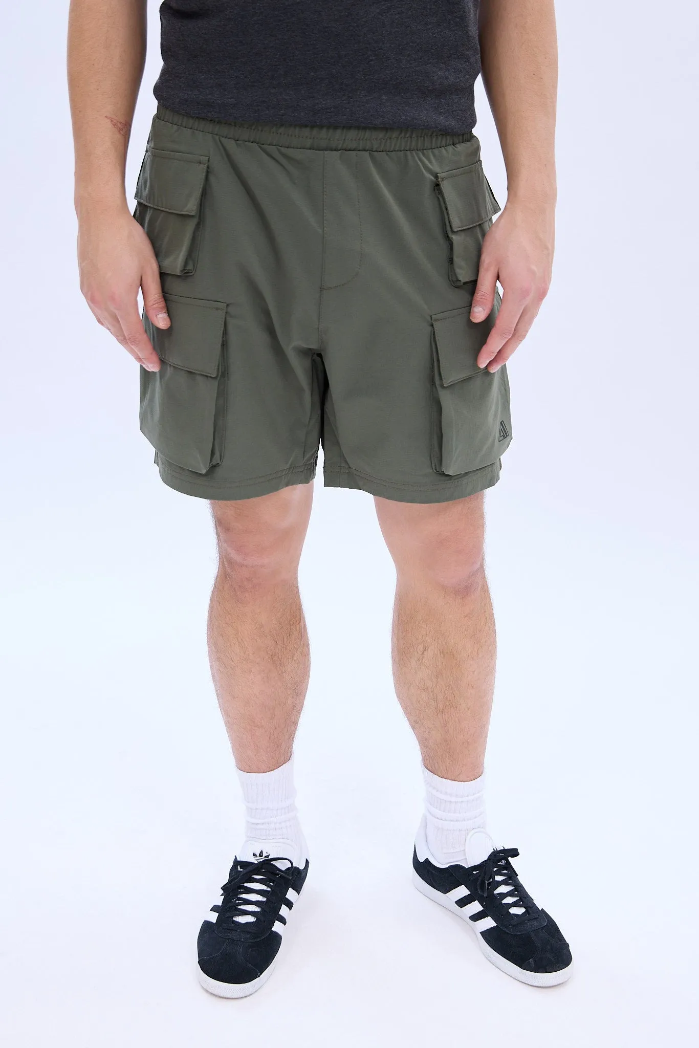 AERO Movement Multi Cargo Pocket Short