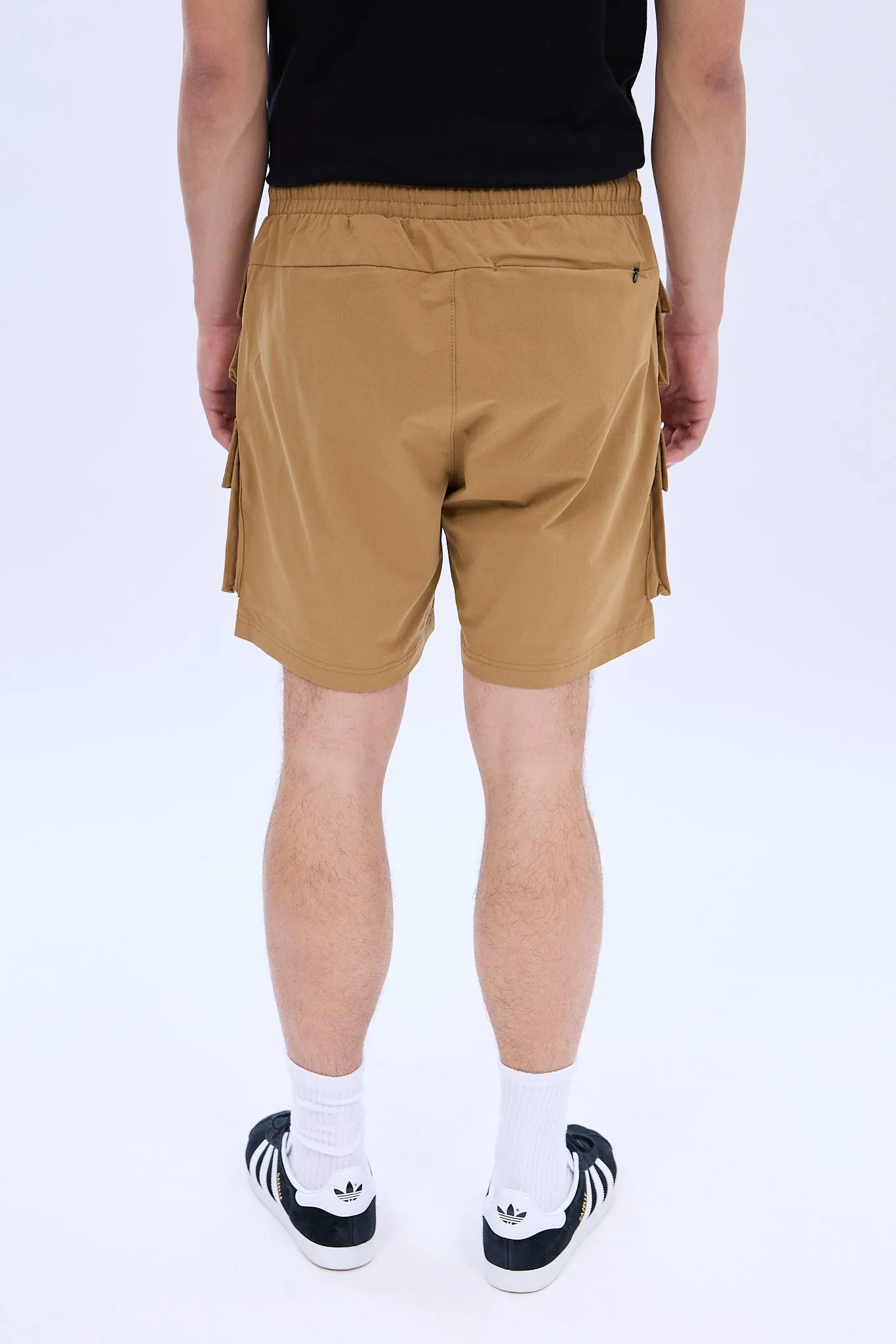 AERO Movement Multi Cargo Pocket Short